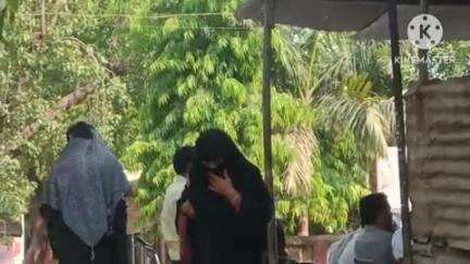 प्रतापगढ़: मवइया कला गांव में रास्ते के विवाद में सगे भाई ने अपने भाई और उसकी पत्नी को पीटकर किया घायल