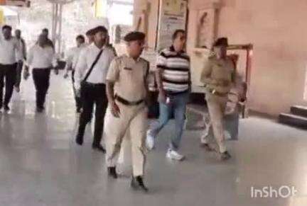 अटरू: बाराँ कोटा-इंदौर इंटरसिटी ट्रेन में रेलवे ने बेटिकट यात्रियों से किया जुर्माना वसूली