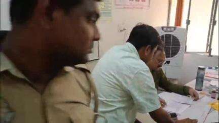 अमेठी: संग्रामपुर क्षेत्र के सीएमओ अमेठी ने निरीक्षण के साथ कार्यक्रम का किया दौरा