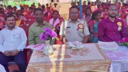 डुमरी: एक्सेल 3D इंग्लिश मीडियम स्कूल का दसवां स्थापना दिवस मनाया गया