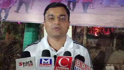 તિલકવાડા: નર્મદા પરિક્રમા કરતા જિલ્લા પોલીસ અધિક્ષક પ્રશાંત સુમ્બે આવી પહોંચ્યા મણિનાગેશ્વર મંદિર
