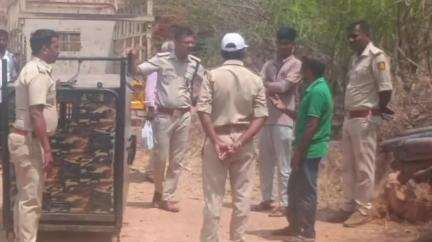 ಗುಳೇದಗುಡ್ಡ: ಲಾಯದಗುಂದಿಯಲ್ಲಿ ಚಿರತೆ ಹಿಡಿಯಲು ಬೋನು ಇರಿಸಿದ ಅರಣ್ಯಾಧಿಕಾರಿಗಳು