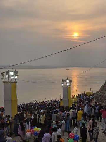 उदीयमान सूर्य को अर्घ्य के साथ चैती छठ महापर्व, 2025 आज सफलतापूर्वक सम्पन्न हुआ। सभी पदाधिकारियों, कर्मियों, छठव्रतियों और श्रद्धालुओं को हार्दिक बधाई एवं आभार !!
#ChaitiChhath 
#ChaitiChhathPuja