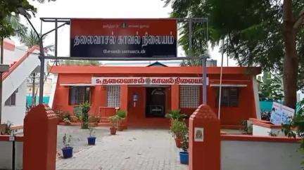 நத்த கரையில் வீட்டில் தனியாக இருந்த பெண்ணிடம் கத்தியை காட்டி 7½ பவுன் நகை, 25 ஆயிரம் பணம் கொள்ளையடித்த முகமூடி கொள்ளையர்கள்