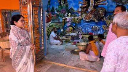 नीमडीह: विधायक सविता महतो बासंती दुर्गा पूजा और हरिनाम संकीर्तन में शामिल हुईं
