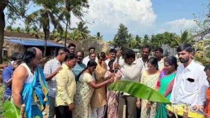 ತರೀಕೆರೆ: ರಂಗೇನಹಳ್ಳಿ ಗ್ರಾಮದಲ್ಲಿ ರಸ್ತೆ ಕಾಮಗಾರಿಗೆ ಗುದ್ದಲಿ ಪೂಜೆ ನೇರವೇರಿಸಿದ ಶಾಸಕ ಜಿ.ಹೆಚ್.ಶ್ರೀನಿವಾಸ್