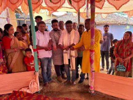 गोइलकेरा: डालैकेला में विधायक ने हरि संकीर्तन का शुभारंभ किया