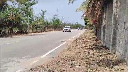 గజ్వేల్: ప్లీనరీ ఏర్పాట్లపై ఎర్రవెల్లి ఫామ్ హౌస్‌లో మహబూబ్‌నగర్‌, ఖమ్మం జిల్లాల నేతలతో సమావేశం నిర్వహించిన మాజీ సీఎం కేసీఆర్