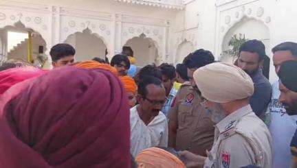 ਗੁਰੂ ਹਰਸਹਾਏ: ਪਿੰਡ ਜੀਵਾਂ ਅਰਾਈਂ ਵਿਖੇ ਚਿੱਟਾ ਲੈਣ ਆਏ ਦੋ ਨੌਜਵਾਨ ਲੋਕਾਂ ਦੇ ਸਹਿਯੋਗ ਨਾਲ ਕੀਤਾ ਕਾਬੂ, ਦੋ ਨੌਜਵਾਨਾਂ ਨੂੰ ਕੀਤਾ ਪੁਲਿਸ ਦੇ ਹਵਾਲੇ
