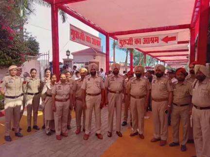 ਮਲੇਰਕੋਟਲਾ: ਮਲੇਰਕੋਟਲਾ ਪੁਲਿਸ ਵੱਲੋਂ ਜ਼ਿਲੇ ਦੇ ਧਾਰਮਿਕ ਸਥਾਨਾਂ ਸੁਰੱਖਿਆ ਨੂੰ ਯਕੀਨੀ ਬਣਾਉਣ ਲਈ ਚੈਕਿੰਗ ਕੀਤੀ ਜਾ ਰਹੀ ਹੈ