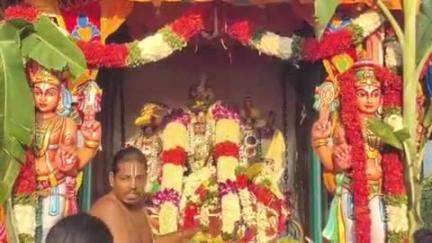 சிதம்பரம்: சிதம்பரம் மேல வீதியில் கோதண்ட ராமர் கோவில் தேரோட்டம் ஏராளமான பக்தர்கள் கலந்து கொண்டனர்.
