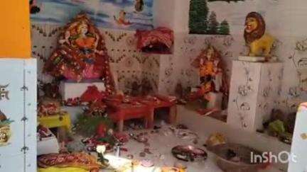 नीमडीह: चैत नवरात्रि के अंतिम दिन महानवमी पर आदारडीह में कुमारी कन्याओं की पूजा हुई