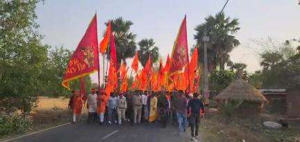 रामनवमी के पावन अवसर पर महाचक ग्राम से निकली शोभा यात्रा