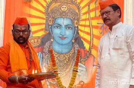 राजूरा: राजुरा शहरात मुख्य मार्गाने श्री रामनवमी निमित्त काढण्यात आली मिरवणूक