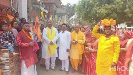 सतगावां: सतगावां में एकादशी उद्यापन के लिए निकाली गई कलश शोभा यात्रा, श्रीमद् भागवत सप्ताह ज्ञान महायज्ञ का आयोजन