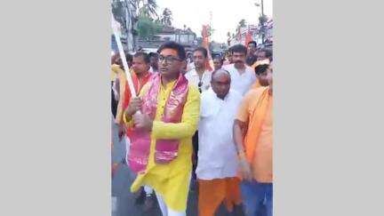 বাদুড়িয়া: বাদুড়িয়ায় রামনবমী উপলক্ষে পদযাত্রা রাম ভক্তদের