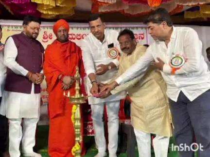 ಚಿಟಗುಪ್ಪ: ರಾಮಲಿಂಗೆಶ್ವರ ದೇವಸ್ಥಾನ ಅಭಿವೃದ್ದಿಗೆ ನೆರವು ನೀಡಲು ಸದಾಸಿದ್ಧ: ರಾಂಪೂರದಲ್ಲಿ ಶಾಸಕ ಡಾ.ಸಿದ್ದು ಪಾಟೀಲ