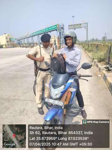 सजग, सतर्क और तत्पर  चप्पे-चप्पे पर नज़र !
.
अपराध एवं अपराधियों पर अंकुश लगाए रखने हेतु #कटिहार_पुलिस द्वारा निरंतर सघन वाहन जांच की जा रही है...
