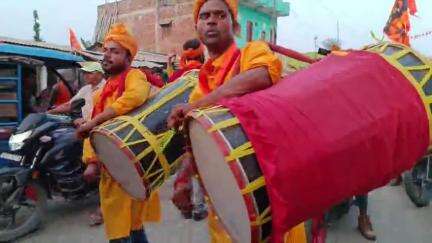 ढोल बाजे के साथ निकाले गए शोभायात्रा रामनवी #पतरघट #सहरसा#पतरघट पुलिस भी ड्यूटी पर तैनात है
