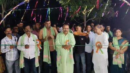 লাভপুর: কাজীপাড়া গ্রামে হজরত শা হামিদ সাহেবের ওরস উপলক্ষে মেলার উদ্বোধনে ব্লক সভাপতি