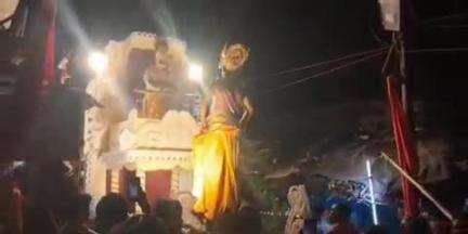 हुसैनाबाद: हुसैनाबाद में रामनवमी पर निकली भव्य झांकी, 37 अखाड़ों ने दिखाया दम, दर्शक हुए मंत्रमुग्ध