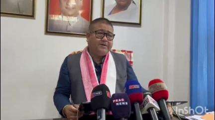 চাবুৱা: চাবুৱা লাহোৱাল বিধানসভা সমষ্টিত পঞ্চায়ত নিৰ্বাচন অগপ বিজেপিৰে মিত্ৰতাৰে খেলিব চাবুৱাত জনালে বিধায়ক বিনোদ হাজৰিকাই