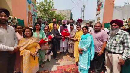 ਲੁਧਿਆਣਾ ਪੱਛਮੀ: ਵਿਧਾਇਕ ਕੁਲਵੰਤ ਸਿੱਧੂ ਵੱਲੋਂ ਪੰਜਾਬ ਸਿੱਖਿਆ ਕ੍ਰਾਂਤੀ ਮੁਹਿਮ ਤਹਿਤ ਸਰਕਾਰੀ ਮਿਡਲ ਸਕੂਲ,ਵਿਖੇ ਵਿਕਾਸ ਕਾਰਜ ਉਦਘਾਟਨ ਕੀਤਾ ਦੁਗਰੀ