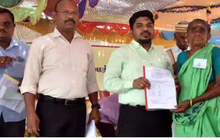 திருச்சுழி: வீரக்குடி கிராமத்தில் மக்கள் தொடர்பு முகாமில் 225 பயனாளிகளுக்குஆட்சியர் நலத்திட்ட உதவிகளை வழங்கினார்
