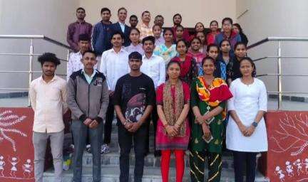 તિલકવાડા: સરકારી વિનયન કોલેજ તિલકવાડા ખાતે ફિનિશિંગ સ્કૂલ તાલીમ યોજાઈ