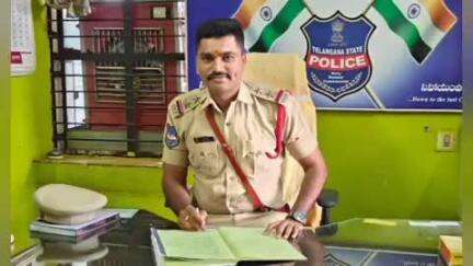 జహీరాబాద్: జరా సంఘం మండల కేంద్రంలో ఉరివేసుకొని వ్యక్తి ఆత్మహత్య