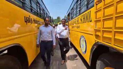 கடலூர்: மஞ்சக்குப்பத்தில் தனியார் பள்ளி வாகனங்களை கூட்டுத் தணிக்கை செய்யும் பணியை மாவட்ட ஆட்சியர் தொடங்கி வைத்தார்