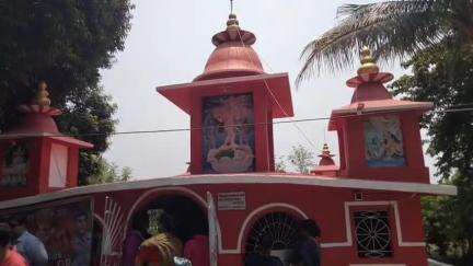 তেহট্ট ১: ভারতী সেনা জওয়ানদের মঙ্গল কামনায় ও শহীদদের আত্মার শান্তি কামনায় পূজা দেওয়া হল শ্যামনগর কালী মন্দিরে,