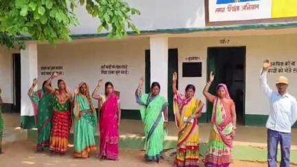 जामा: उत्क्रमित मध्य विद्यालय उदलखाप में अभिभावकों ने किया विरोध प्रदर्शन  #jansamasya