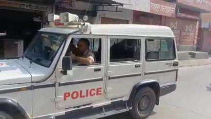 केसरीसिंहपुर के बाजार को स्थानीय प्रशासन ने करवाया बंद रेड अलर्ट के चलते थाना अधिकारी ने की अपील  #operationsindoor