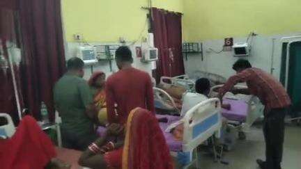 सीतापुर: धौरेमऊ ग्राम पंचायत में पारिवारिक विवाद के चलते एक व्यक्ति ने फांसी लगाकर किया आत्महत्या का प्रयास