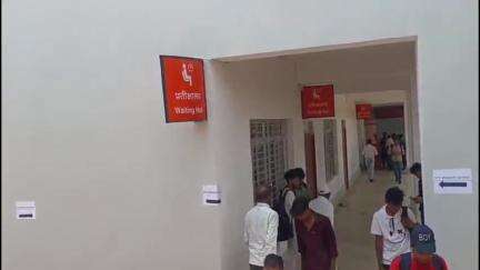 मधुपुर: मधुपुर सर्कुलेटिंग एरिया में नया टिकट काउंटर और प्रतीक्षालय खुला, आधुनिक सुविधाओं से लैस