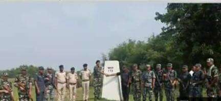 ठाकुरगंज: ठाकुरगंज प्रखंड के पाठामारी और कोढ़ोबाड़ी थाना क्षेत्रों में गश्ती अभियान चलाया गया