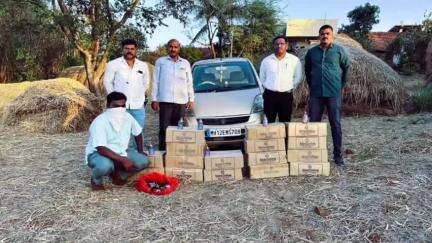 चंदगड: चंदगड तालुक्यातील मलतवाडी येथून गोवा बनावटीचा मद्य साठा जप्त.

Vo - 
  राज्य उत्पादन शुल्क कोल्हापूर विभागाच्या गडहि