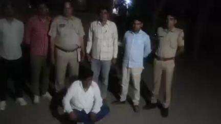 बावड़ी: खेड़ापा पुलिस ने एनडीपीएस प्रकरण में वांछित 5 हजार के ईनामी आरोपी को दबोचा, डीएसटी जोधपुर ग्रामीण की बड़ी कार्रवाई