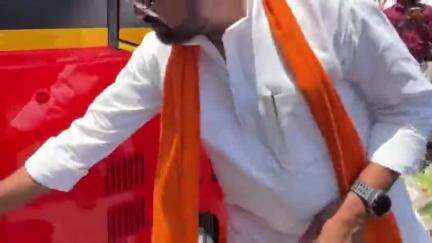 वणी: परवाना नसताना आमदार देरकर यांनी शहरातून चालविली एस. टी. बस; माजी आमदार बोदकुरवार यांचे परिवहन मंत्र्यांना पत्र