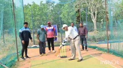 భూపాలపల్లి: వేసవి క్రికెట్ క్రీడా శిక్షణ శిబిరం ప్రారంభం: సింగరేణి జీఎం రాజేశ్వర్ రెడ్డి