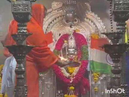 ಹುಮ್ನಾಬಾದ್: ಆಪರೇಷನ್ ಸಿಂಧೂರ್ ಸಕ್ಸಸ್ ಹಿನ್ನೆಲೆ ಪಟ್ಟಣದ ವೀರಭದ್ರೇಶ್ವರ ದೇವಸ್ಥಾನದಲ್ಲಿ ಬಿಜೆಪಿ ಮಂಡಲ್ ವತಿಯಿಂದ ವಿಶೇಷ ಪೂಜೆ