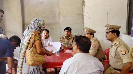 कुरावली: कुरावली थाने में संपूर्ण समाधान दिवस के दौरान CO और तहसीलदार ने सुनीं 4 शिकायतें