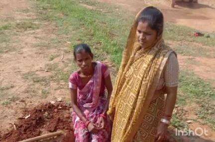 राजनांदगांव: जिले के ग्राम करमरी में चलाया गया अभियान, सोखता गड्ढा और अन्य क्षेत्रों की गई सफाई