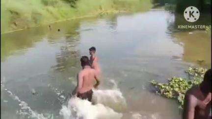 রায়গঞ্জ: স্নান করতে গিয়ে কুলিক নদীর জলে ডুবে মৃত্যু হোলো এক যুবকের, চাঞ্চল্য রায়গঞ্জের ধুরইলে
