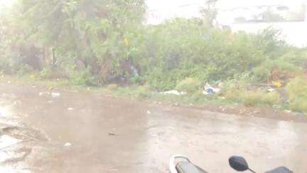అసిఫాబాద్: జనకాపూర్ లో ఈదురుగాలులతో కూడిన భారీ వర్షం