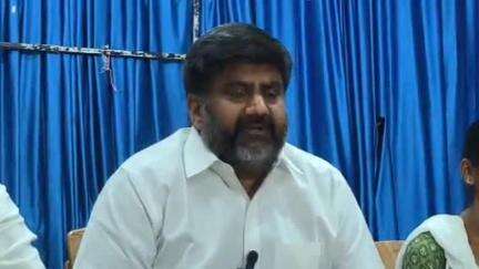 డిప్యూటీ సీఎం పవన్ కళ్యాణ్ కు భూ వివాదం పై కోర్టు నోటీసులు! : హైకోర్టు న్యాయవాది తారక ప్రసాద్