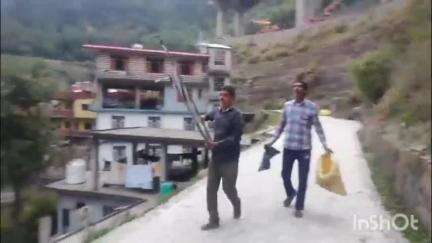 कंडाघाट: DC सोलन मनमोहन शर्मा के निर्देशों के बाद नगर पंचायत कंडाघाट के सभी वार्डों में सोलर लाइटों को ढकने का कार्य शुरू हुआ