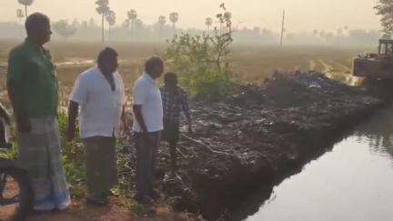 ప్రతి ఎకరాకు సాగునీరు అందించడమే కూటమి ప్రభుత్వ లక్ష్యం: ఆలమూరు లో సాగునీటి సంఘం అధ్యక్షుడు గారపాటి శ్రీనివాస్ చౌదరి