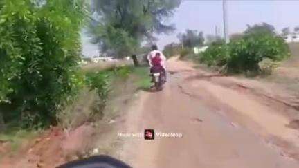 జడ్చర్ల: అధికారుల నిర్లక్ష్యం.. రోడ్డుపై డ్రైనేజీ నీరు సమస్యలను తీర్చాలని గ్రామస్తుల#localissue
